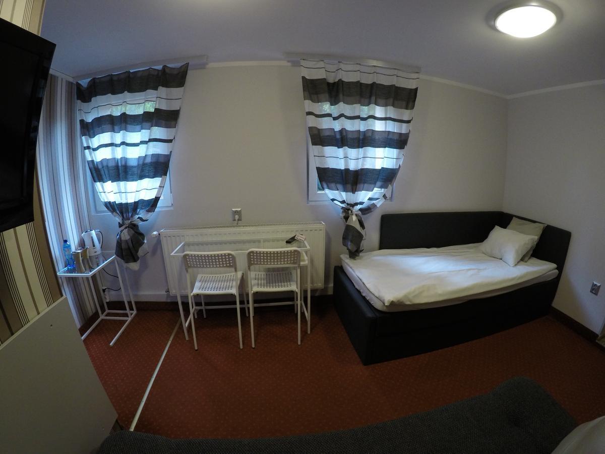 Villa Ventana Poznan City Free Parking Sniadanie W Cenie Exterior foto